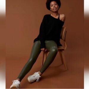OFFLINE By Aerie Real Luxe Faux Leather
Legging Olive Green